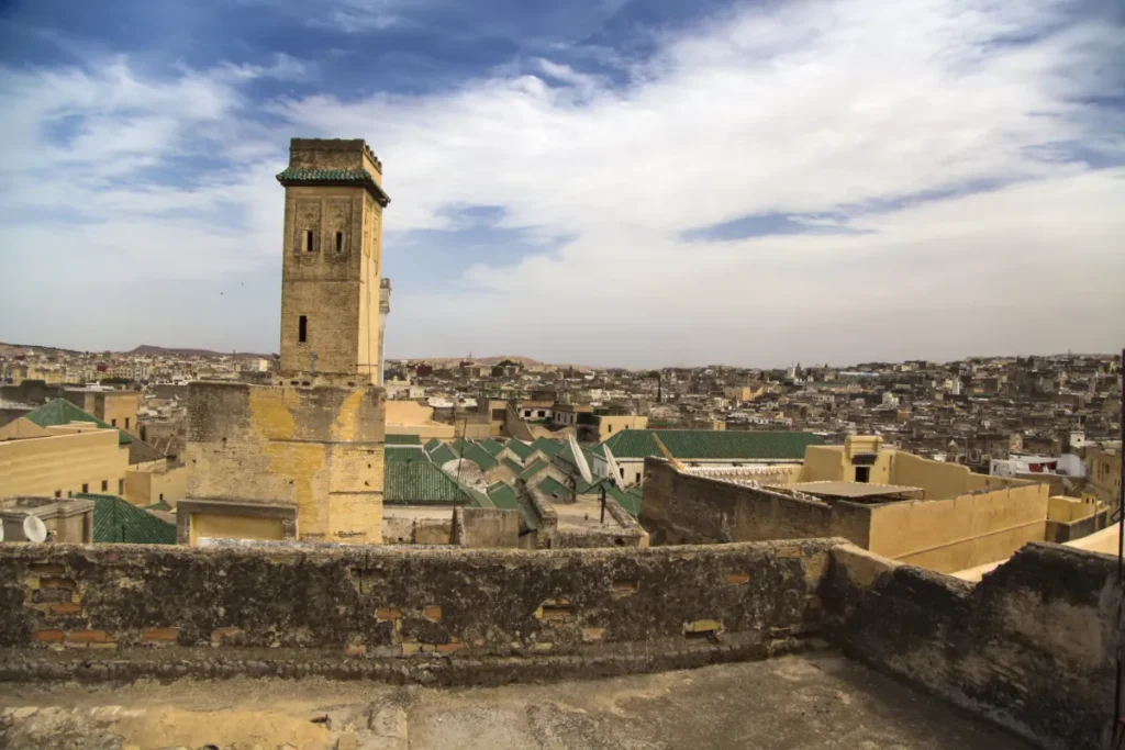 Joyas del Mediterráneo: Un viaje inolvidable por Marruecos, Andalucía y la Toscana